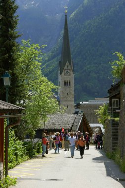 Hallstatt Resort, Avusturya 'nın mimarisi. Hallstatt, Avusturya 'nın Hallstatter Gölü' nde Avusturya Alpleri 'nde yer alan tarihi bir köydür.