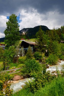 Santa Maddalena köyü, Val di Funes, Trentino-Alto Adige, Dolomitler, İtalya, Avrupa