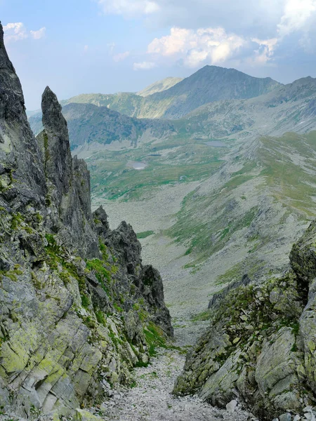 Γραφικό Καλοκαιρινό Τοπίο Στα Βουνά Ρετεζάτ Ρουμανία Ευρώπη — Φωτογραφία Αρχείου