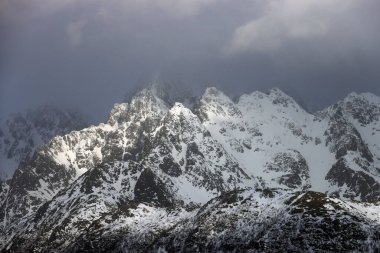 Lofoten Takımadaları 'nda kış manzarası, Norveç, Avrupa