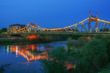 Arad, Romanya ve Avrupa 'daki Aradul Nou köprüsünün resmi