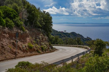 Elba Adası, Toskana, İtalya ve Avrupa 'nın güzel yaz manzarası