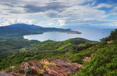 Elba Adası, Toskana, İtalya ve Avrupa 'nın turistik yaz manzarası