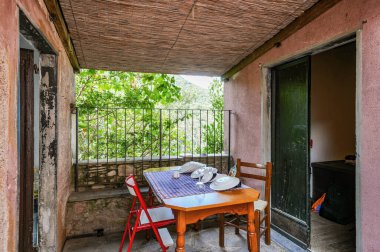 Cassagna, Liguria, İtalya ve Avrupa 'nın ortaçağ imajının yaz imajı ve mimari ayrıntıları