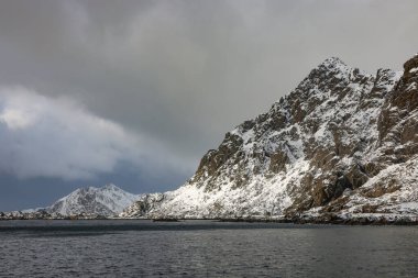 Lofoten Takımadaları 'nda kış sert peyzaj, Norveç, Avrupa