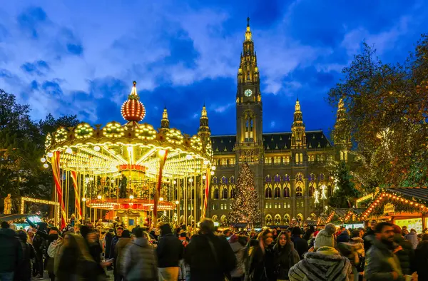  Viyana, Avusturya ve Avrupa 'da geleneksel Noel süsleri