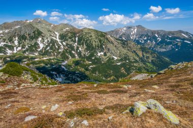 Retezat Dağları'nda bahar manzarası, Romanya, Avrupa