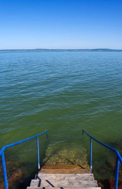 Yazın Balaton Gölü 'nün güzel manzarası, Macaristan, Avrupa