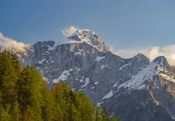 Julian Alpleri, Avrupa 'nın manzaralı yaz manzarası