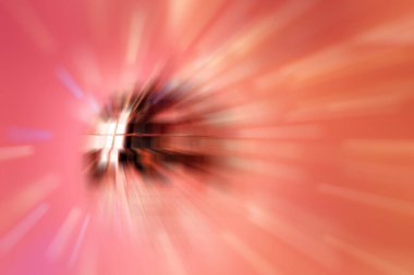 Soyut arkaplan. Pembe Arkaplan 'a karşı ışıklı ışınlar ve fişeklerle bulanık disko topu. Parti Duyuru Şablonu İçin İyi.