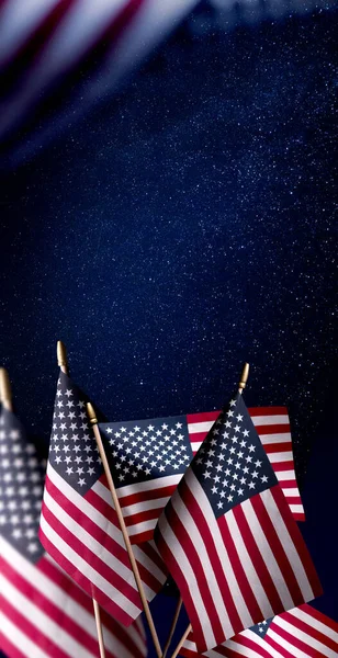 Bandeira Americana Fundo Azul Marinho Com Espaço Vazio Para Texto — Fotografia de Stock