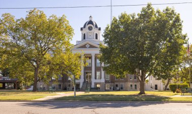 Marietta, Oklahoma, USA - October 19, 2022: The Love County Courthouse