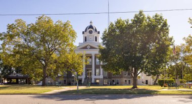 Marietta, Oklahoma, USA - October 19, 2022: The Love County Courthouse