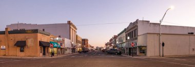 El Reno, Oklahoma, USA - October 17, 2022: The old business district on Bickford Avenue
