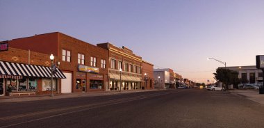 El Reno, Oklahoma, USA - October 17, 2022: The old business district on Rock Island Avenue