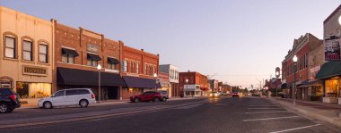 El Reno, Oklahoma, USA - October 17, 2022: The old business district on Rock Island Avenue