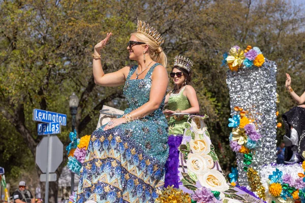 San Antonio Teksas Usa Kwietnia 2022 Parada Pod Kwiatami Platforma — Zdjęcie stockowe