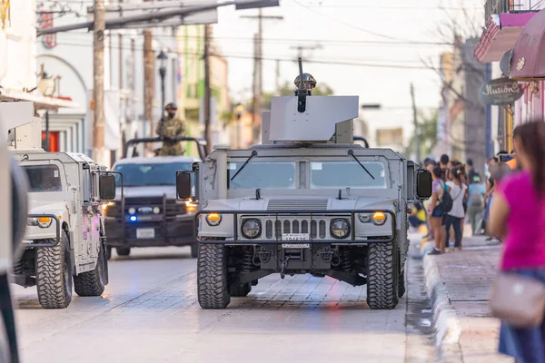 Matamoros Tamaulipas Mexiko September 2022 Desfile Septiembre Humvee Den Mexikanska — Stockfoto