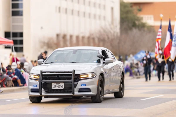 美国得克萨斯州拉雷多 2022年2月19日 安海泽 沃辛顿生日游行 Anheuser Busch Washingtons Birthday Parade 一个在拉雷多警察局的灰色躲闪指控 — 图库照片