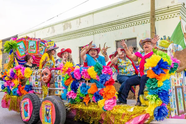 Matamoros Tamaulipas Mexico Februari 2023 Fiestas Mexicanas Parade Vrouwen Een — Stockfoto