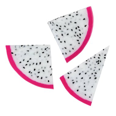 Dilimlenmiş olgun ejderha meyveleri ya da beyaz arka planda izole edilmiş havadaki pitahaya parçaları. Üst Manzara. Düz yatıyordu. Ejderha Meyvesi deseni. Paket tasarım elementi