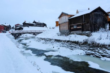 Roeros  is a municipality in Troendelag county, Norway and also the mining town 