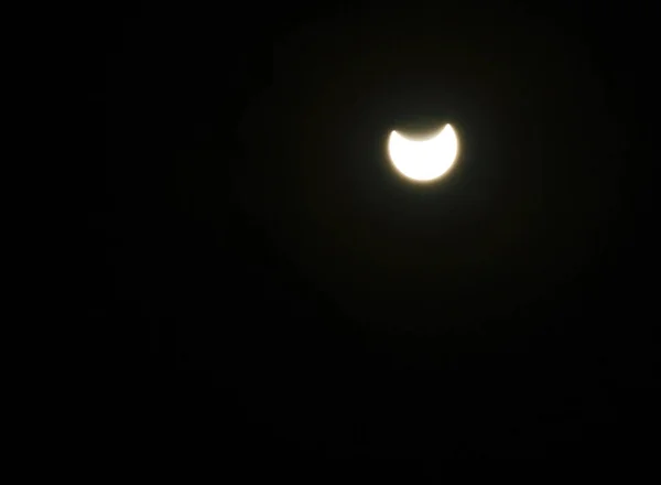 Une Éclipse Solaire Partielle Qui Est Produite Mardi Octobre Être — Photo