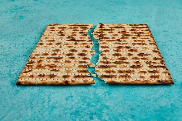 Pesach Firande Koncept Judisk Helgdag Pesach Matzah Kvadrat Bruten Mitten — Stockfoto