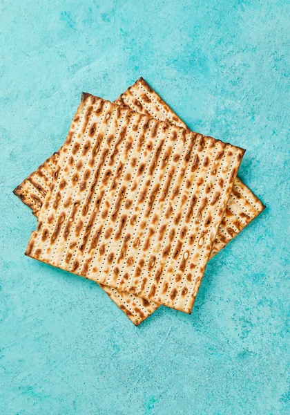 Pesach Firande Koncept Judisk Helgdag Pesach Matzah Rutor Staplade Ovanpå — Stockfoto