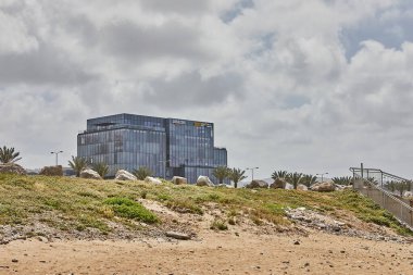 Hayfa, İsrail - 19 Nisan 2024: Matam Park (Bilim Endüstri Merkezi kısaltması), Hayfa 'nın güney girişlerinde, Carmel Şatosu sınırında, 2.