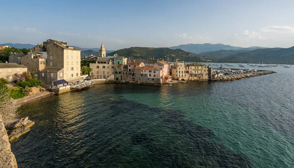 Wioska Scenograficzna Saint Florent San Fiorenzo Letnie Popołudnie Corse Francja — Zdjęcie stockowe