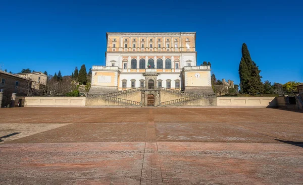 Imponente Palacio Farnesio Caprarola Una Soleada Mañana Invierno Provincia Viterbo —  Fotos de Stock