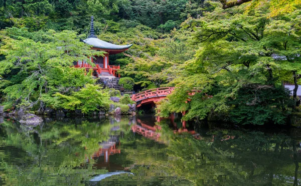 Όμορφος Ναός Daigo Και Κήπος Του Κατά Διάρκεια Της Καλοκαιρινής — Φωτογραφία Αρχείου