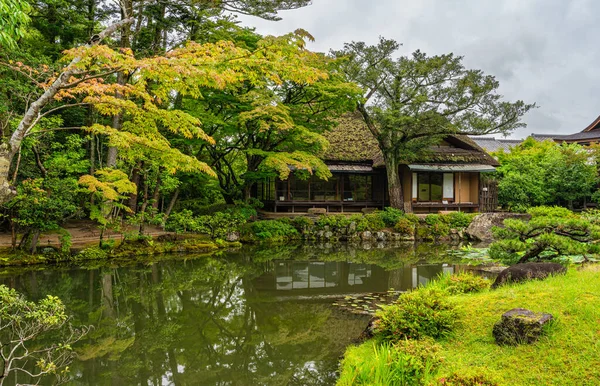 Γραφικό Θέαμα Στον Υπέροχο Κήπο Isuien Στη Νάρα Ιαπωνία — Φωτογραφία Αρχείου