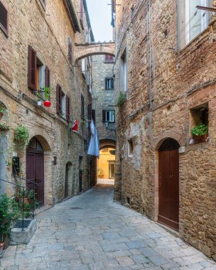 Pisa, Toskana, İtalya 'nın fevkalade Volterra şehrinde manzara.