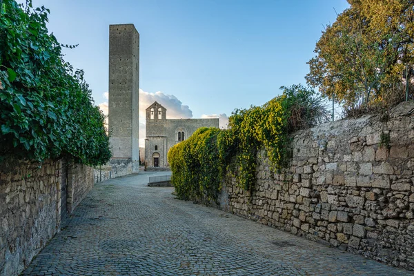Γραφικό Θέαμα Στην Όμορφη Πόλη Tarquinia Στην Επαρχία Viterbo Lazio — Φωτογραφία Αρχείου