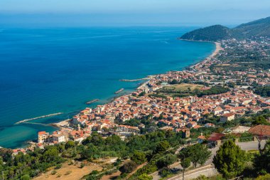 Santa Maria di Castellabate, İtalya 'nın Cilento bölgesinde güzel bir köy..
