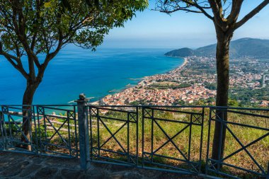 Santa Maria di Castellabate, İtalya 'nın Cilento bölgesinde güzel bir köy..