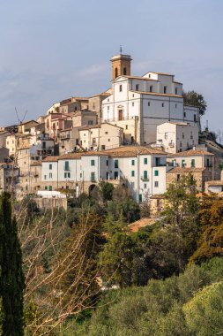 Altino 'nun manzarası, Chieti Eyaleti' nin güzel köyü, Abruzzo, orta İtalya.