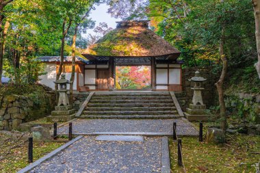 Kyoto, Sakyo, Japonya 'daki Fevkalade Honen-in Tapınağı..