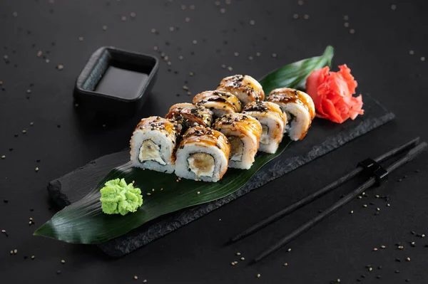 Sushi Roll Eel Sesame Philadelphia Cheese Black Background Japanese Food — Stock Photo, Image