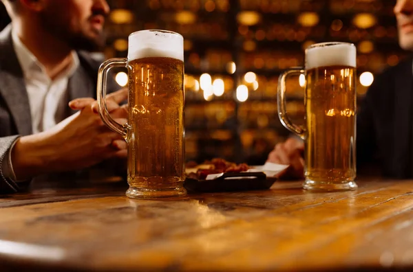 Two Glasses Beer Hands Men Friends Bar Evening Pub — Stock Photo, Image