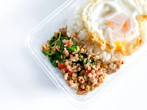 Ρύζι Γεμιστό Χοιρινό Βασιλικό Ταϊλάνδης Και Τηγανητό Αυγό — Φωτογραφία Αρχείου