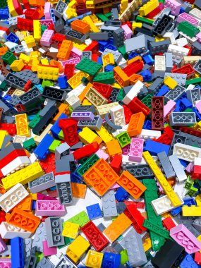 Bangkok Tayland - 28 Haziran 2023: Lego, Danimarka 'nın Billund kentindeki The Lego Group tarafından üretilen plastik oyuncaklar serisidir.