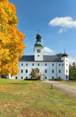 Çek Cumhuriyeti 'ndeki Güzel Trest Şatosu