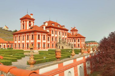 Çek Cumhuriyeti 'ndeki güzel Truva Şatosu