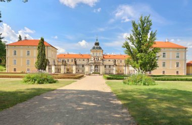 Çek Cumhuriyeti 'ndeki Güzel Horovice Şatosu