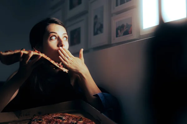 Stressed Woman Eating Night Feeling Sick Nausiting — Stok Foto