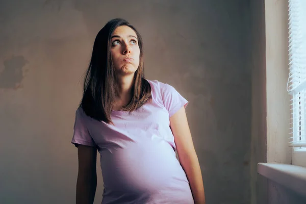 Pregnant Woman Stressed Moving New Home — Stok fotoğraf