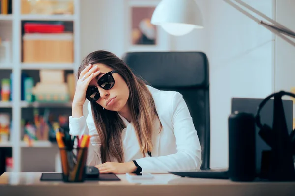 Tired Office Worker Wearing Sunglasses Office — Stockfoto